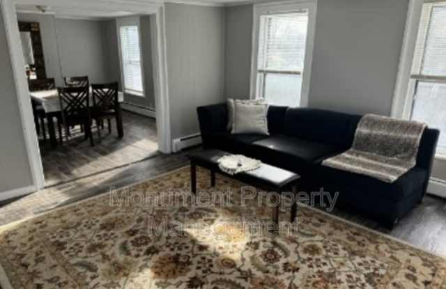 105 E Hamilton St photos photos