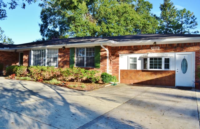 7826 BELLEMEADE BLVD S - 7826 South Bellemeade Boulevard, Jacksonville, FL 32211