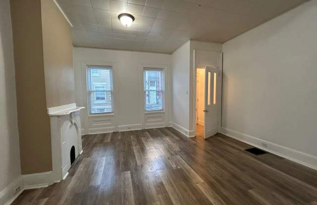 1610 Fontain Street photos photos