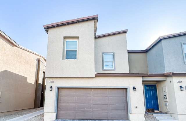 Modern  Spacious Townhouse in Gated Community – Prime Southwest Location! - 4439 Honey Hills Avenue, Enterprise, NV 89141
