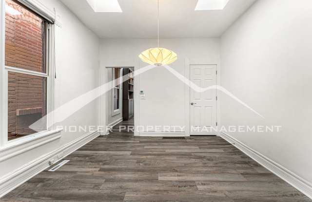Modern Duplex with Fenced Yard and Central AC! Gallery 4