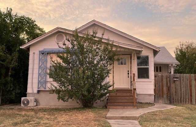 927 Donaldson Ave photos photos