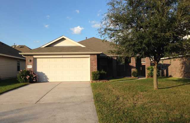 8743 Farm Ridge Ln - 8743 Farm Ridge Lane, Harris County, TX 77338
