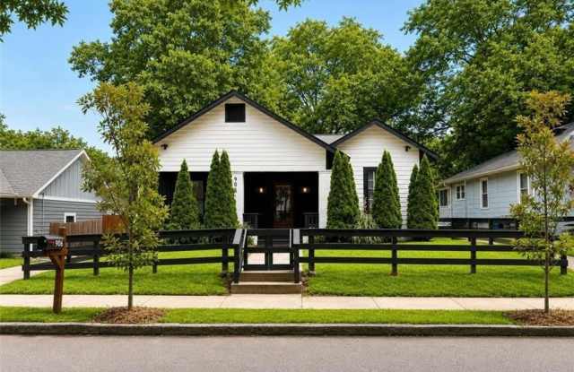 906 Westmont Road SW Gallery 1