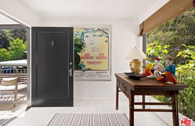 5733 Valley Oak Dr photos photos