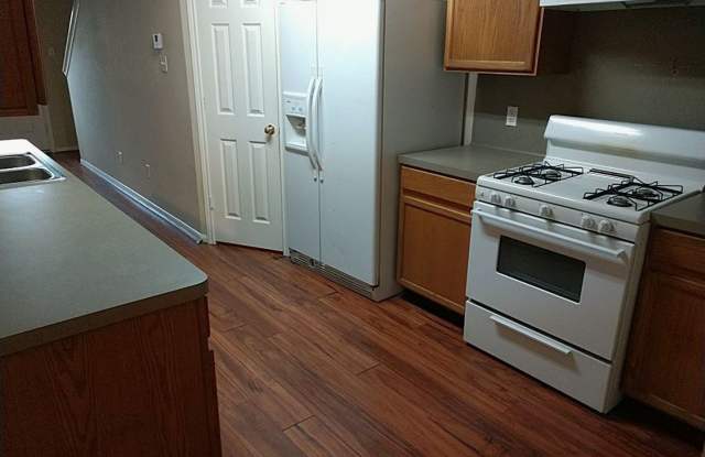 12810 Claycliff Ct Gallery 2