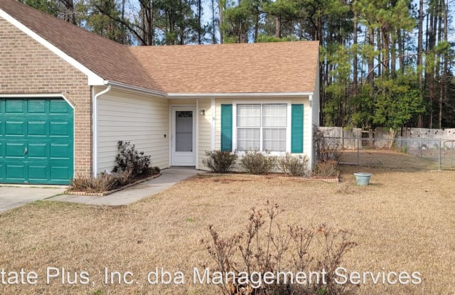 111 Village Ct - 111 Village Court, Havelock, NC 28532