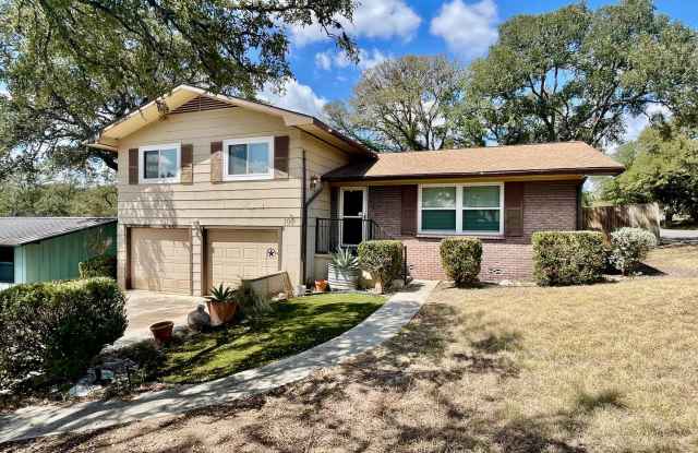Updated Home w/ 2 Car Garage, Backyard and Much More! Gallery 1