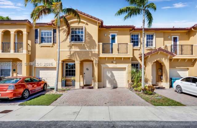 12999 SW 132nd Ter photos photos