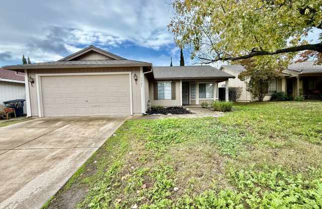 Nice home available immediately - 7721 Antelope Hills Drive, Antelope, CA 95843