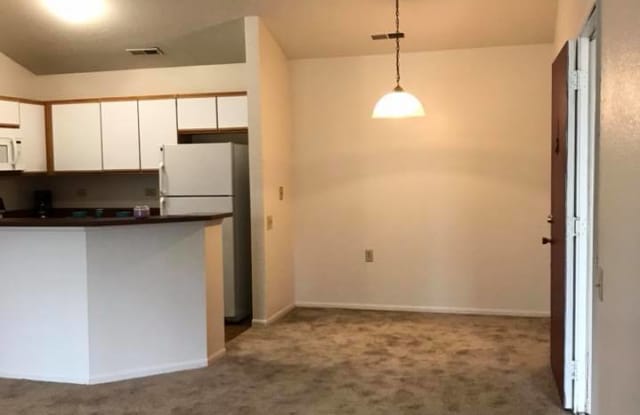 66 Goguac East Gallery 3