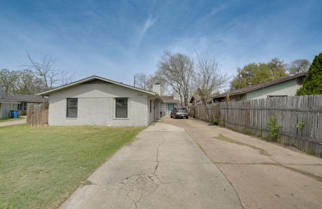 304 John Nance Garner Cir Unit #A2 Austin, TX 78753 photos photos