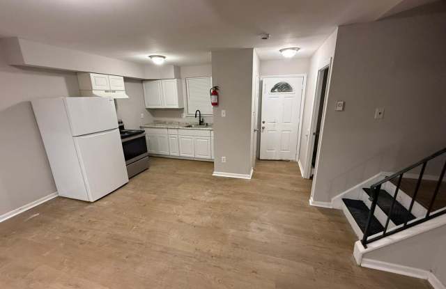 Spacious 3 Bedroom 1.5 Bath Townhome for RENT photos photos