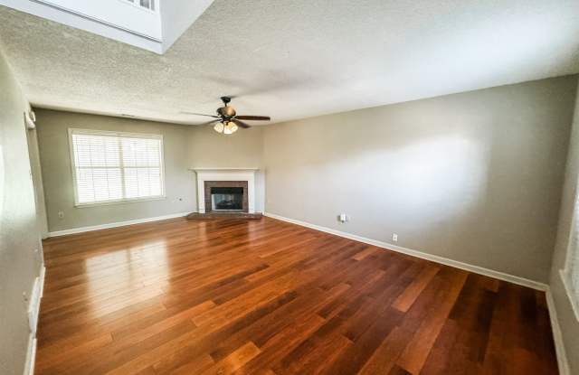 1294 RIVER BANK Dr Gallery 2
