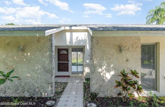 261 Edgewater Avenue SE photos photos