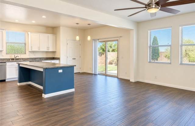 320 Point Loma Avenue Gallery 3