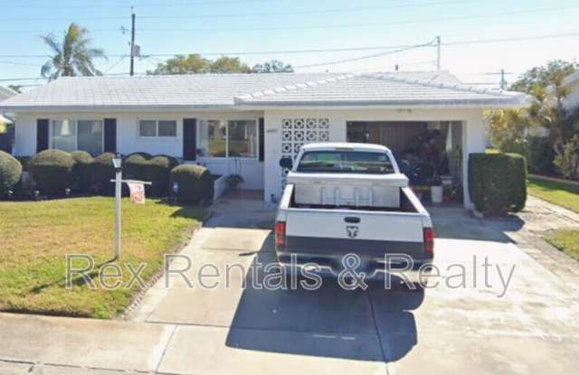 4420 96th Ave N photos photos