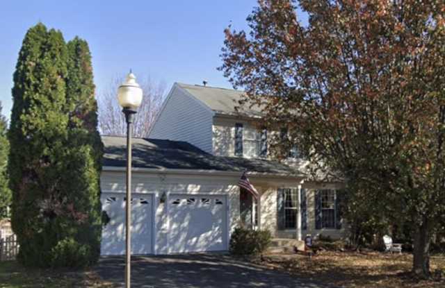 20536 Flattop Ct Gallery 1