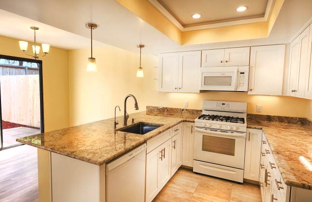 3676 Constellation Rd photos photos