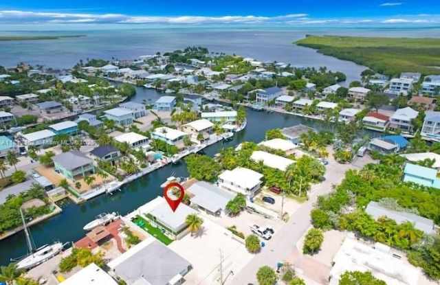 125 Gardenia St photos photos