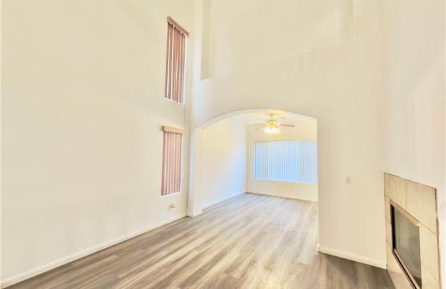 8508 Gold Flash Avenue Gallery 4