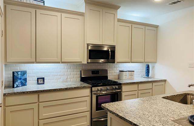 6265 Davison Way Gallery 3