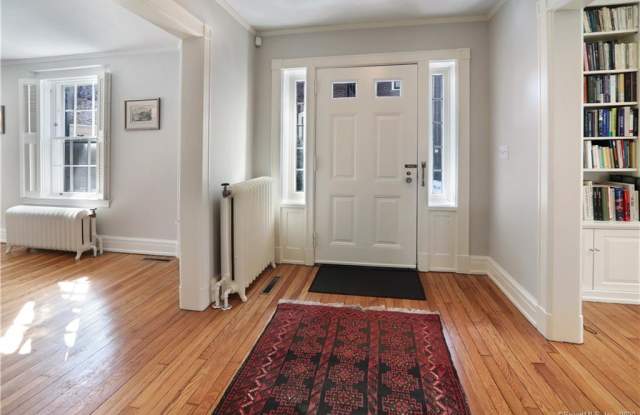 51 Lincoln Street Gallery 4