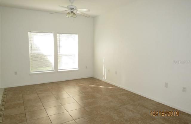 16316 NEWBURY PALMS COURT Gallery 3