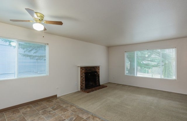 Chateau Hills photos photos