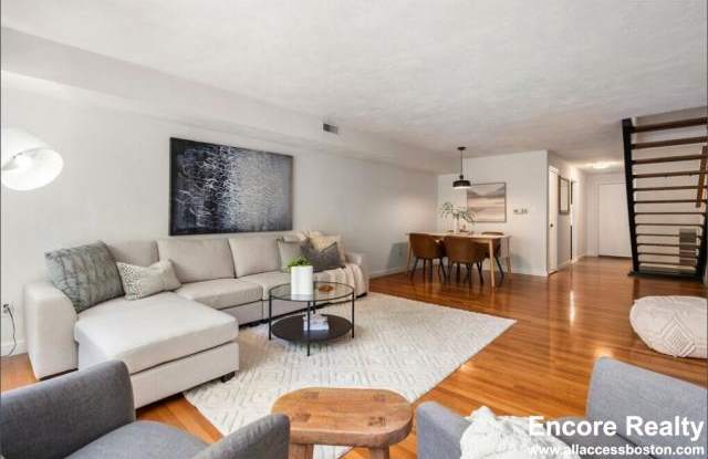 120 Beaconsfield Rd. - 120 Beaconsfield Road, Brookline, MA 02445