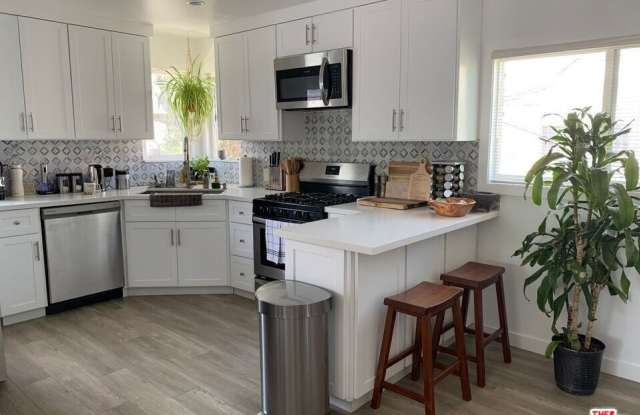 3347 Helms Ave - 3347 Helms Avenue, Culver City, CA 90232