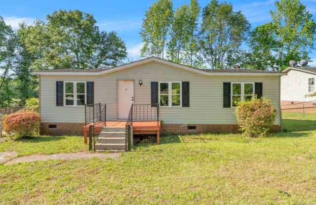 92 Dryden Avenue - 92 Dryden Avenue, Gantt, SC 29673
