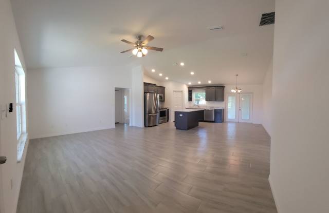 3/2 Rental Home In SE Ocala Gallery 3