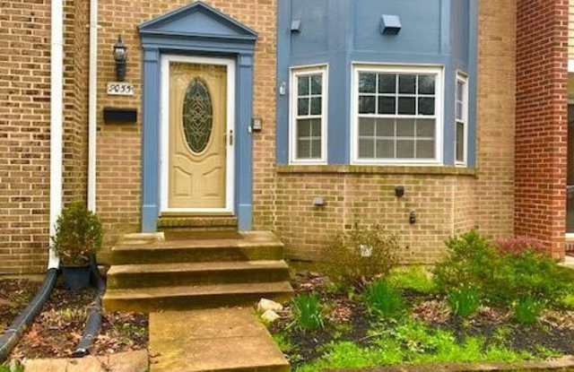 9055 GILTINAN CT Gallery 3