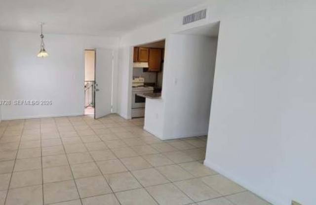 7401 SW 152nd Ave photos photos