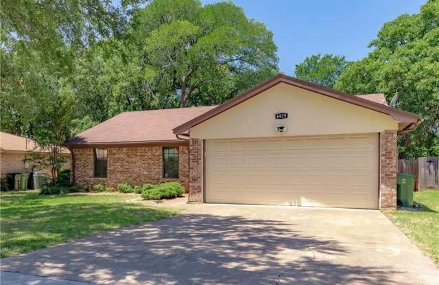 6929 Briardale Drive Gallery 2