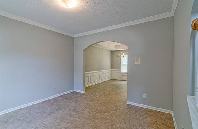 511 Gables Court Gallery 3