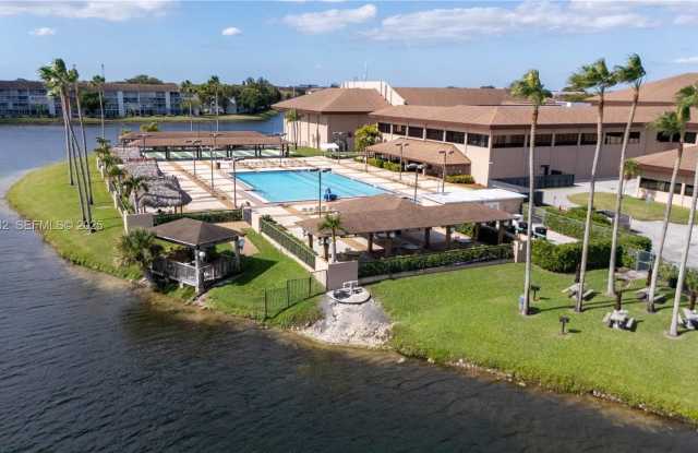 12750 SW 4th Ct photos photos