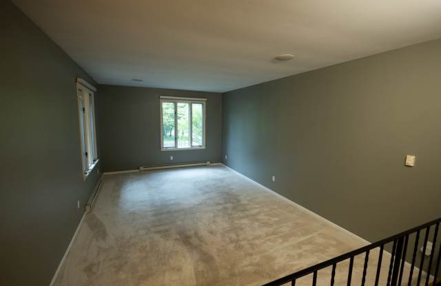 1211 Joliet Road Gallery 4