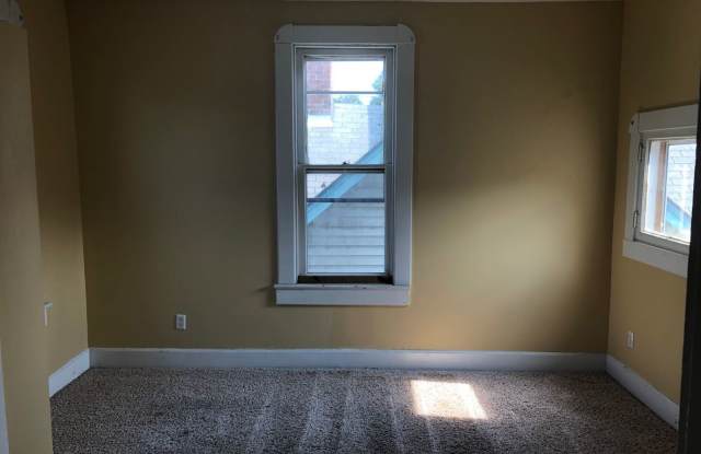 1705 S Talbott Street Gallery 4