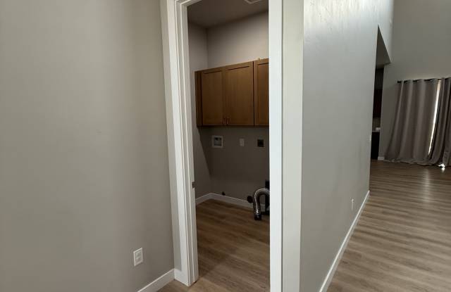 1341 Riverboat Drive - 1 Gallery 3