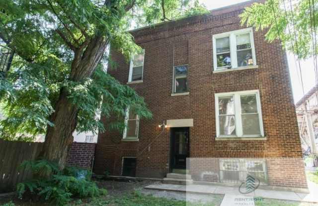 3415 North Seminary Avenue photos photos