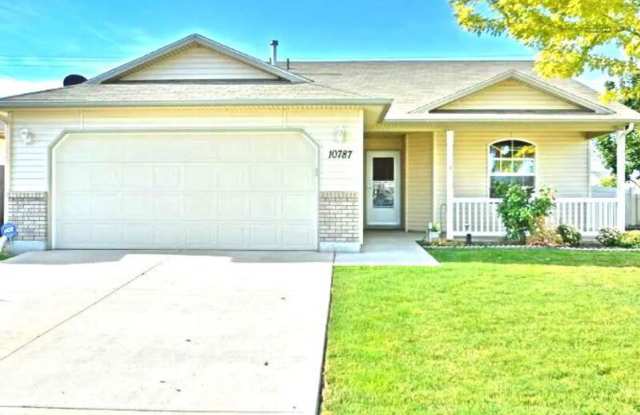 10787 Gossamer Street photos photos
