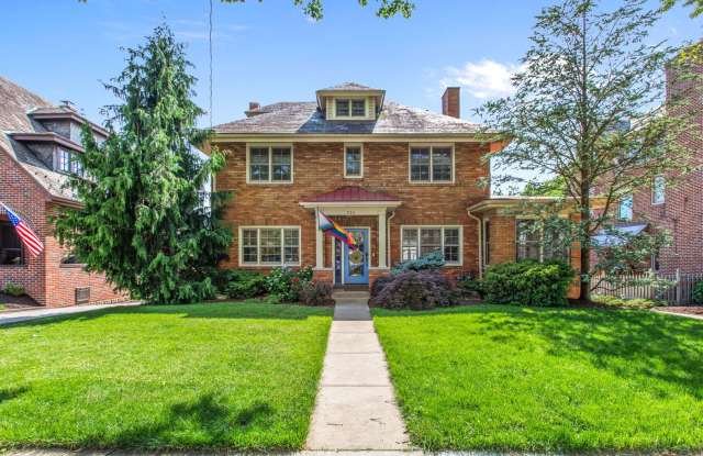 *Beautifully Updated  Spacious 4BD/4BA Single-Family Home for rent in Mt. Lebanon* photos photos