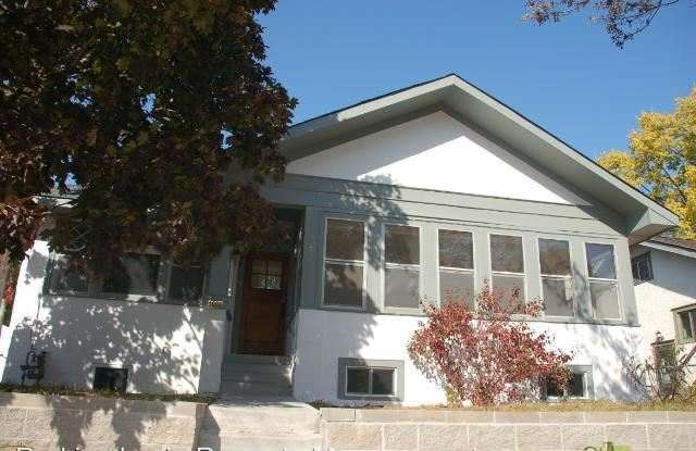 1008 W 26th St. Gallery 2