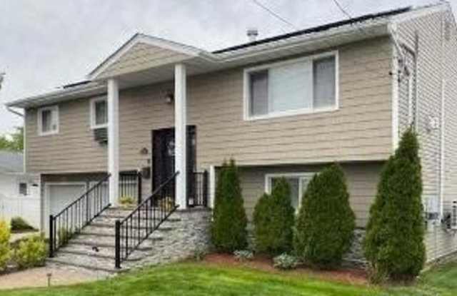 3676 Illona Ln Gallery 2