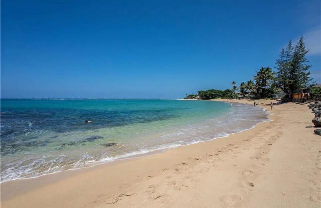 Fully Furnished Oceanfront Home on Oahu’s North Shore - $4,100/mo - Available 12/1 Gallery 1