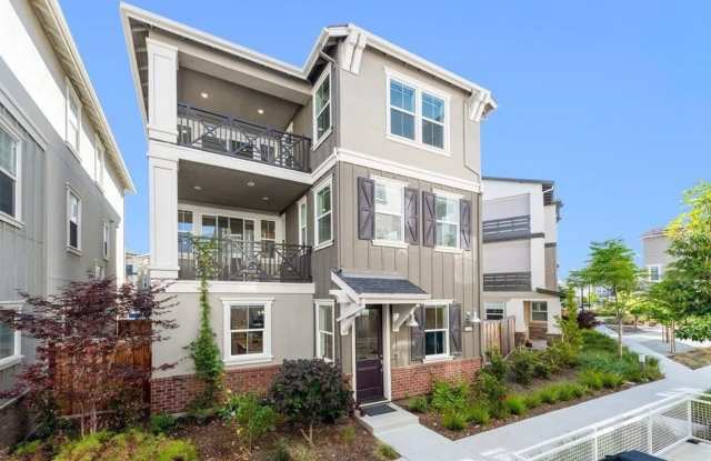 $5,700 | Stunning 5BR/4.5BA Model-Like Home in Newark's Bridgeway Community! photos photos