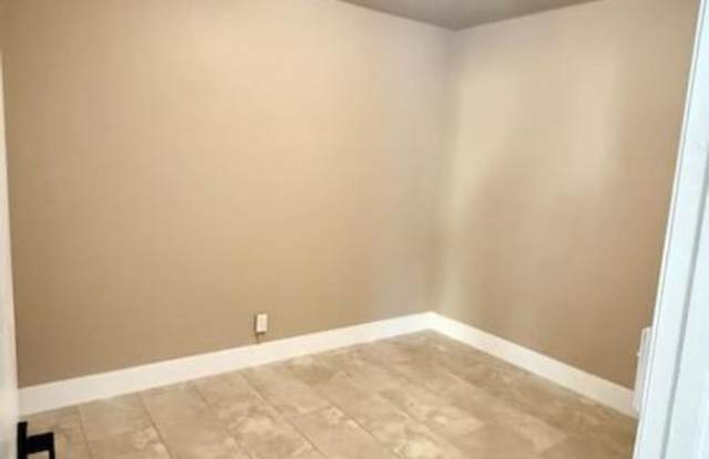 For Rent / Se Renta – 3 Bed, 2 Bath Home in Madera | Casa de 3 Recámaras 2 banos Gallery 4