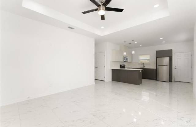 5712 Notre Dame Avenue Gallery 2